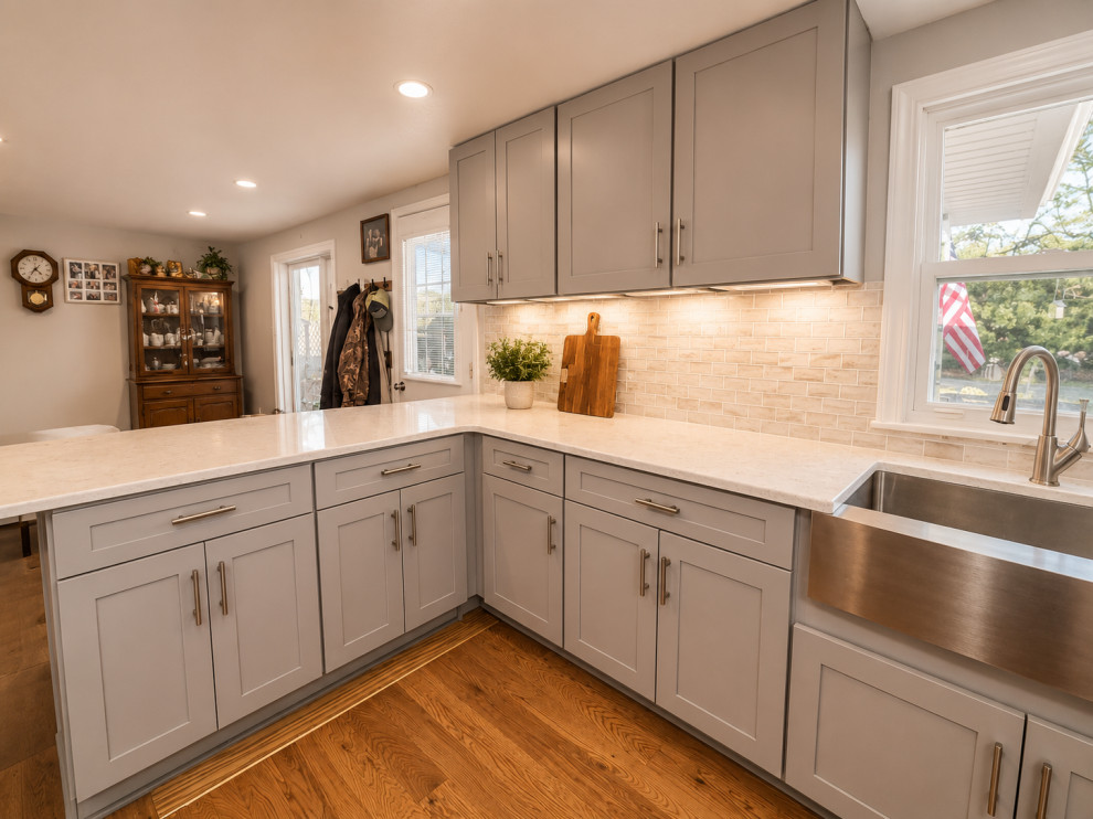 Jackson / Grey Catalina Shaker Kitchen