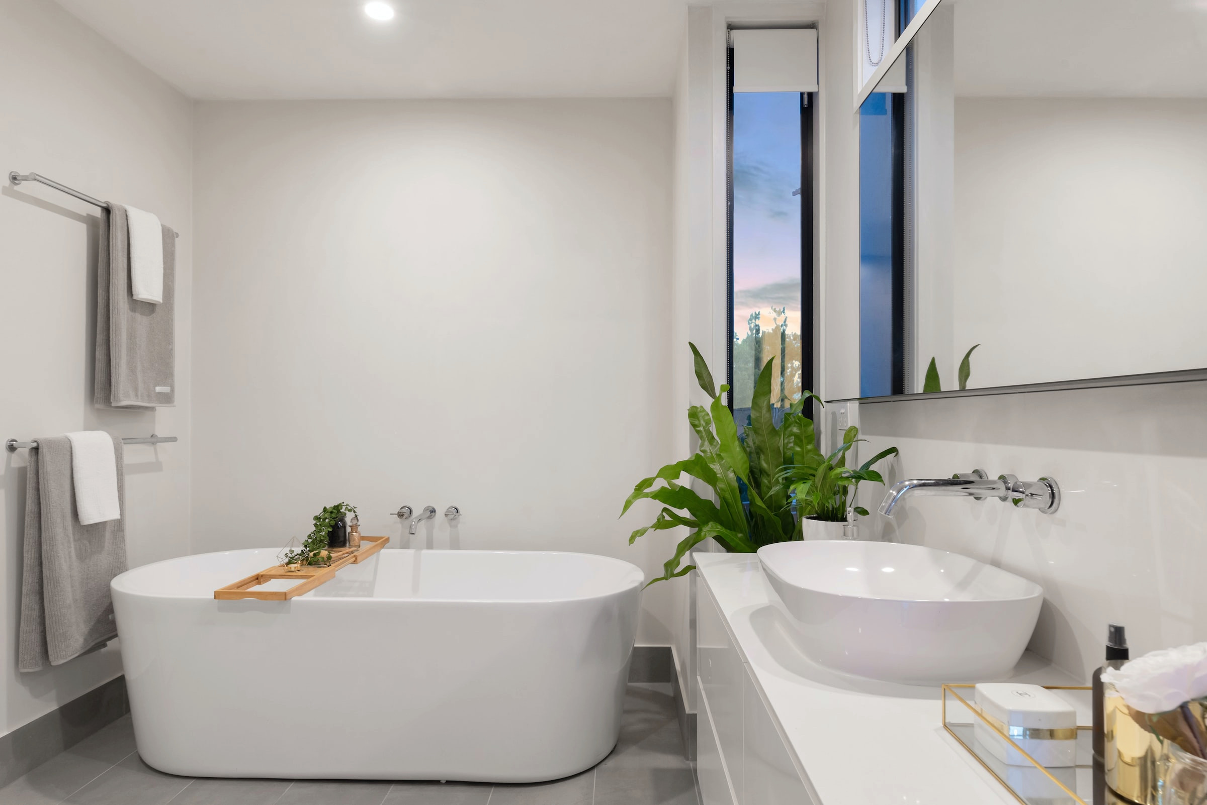 75 photos et idées déco de salles de bain avec un plan vasque et buanderie  - Avril 2023 | Houzz FR