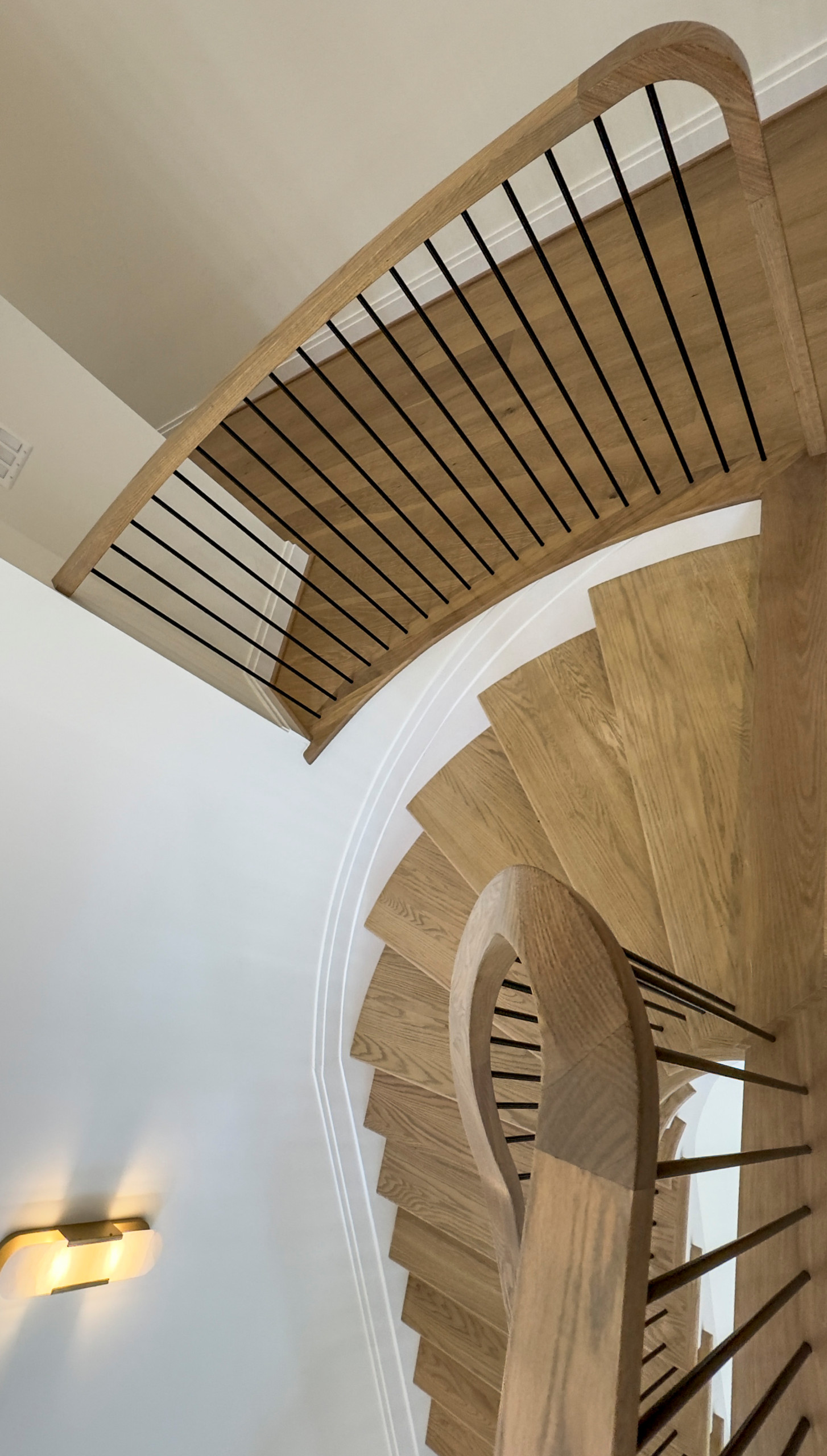 144_Attractive Transitional Staircase in Impressive Modern Home, Vienna VA 22180