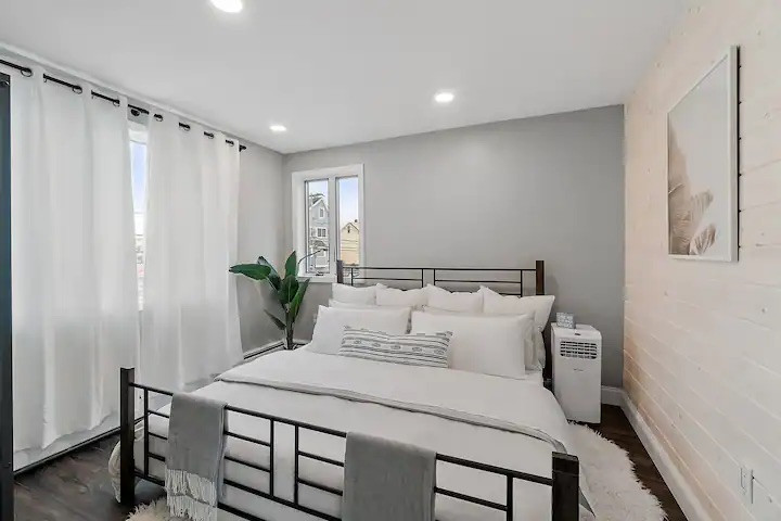 Newburyport MA - AirBnB