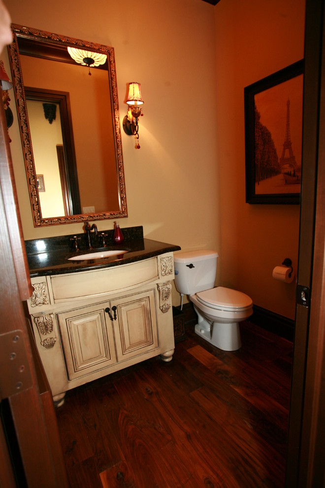 Photo of a traditional bathroom in Oklahoma City.