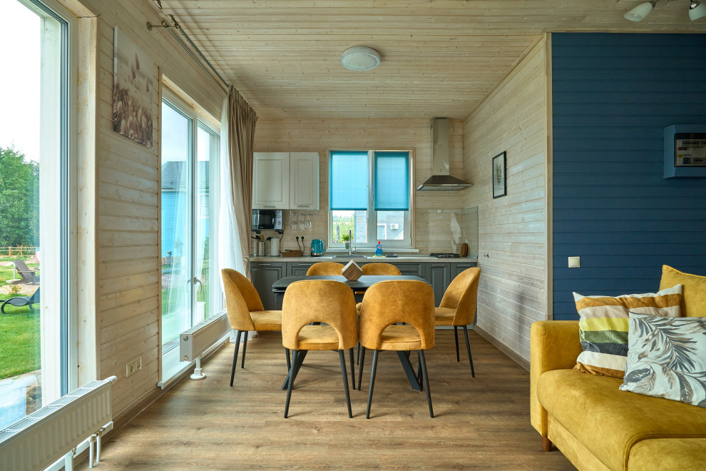 База отдыха на берегу озера. Ялкала.