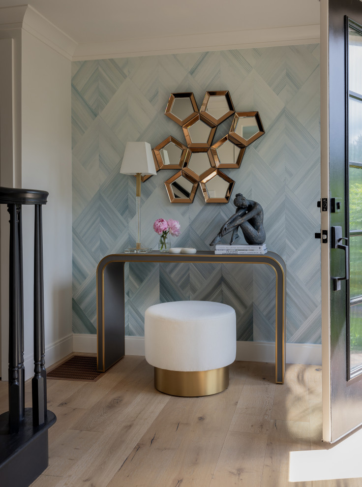 Entryway - mid-sized transitional entryway idea in Boston