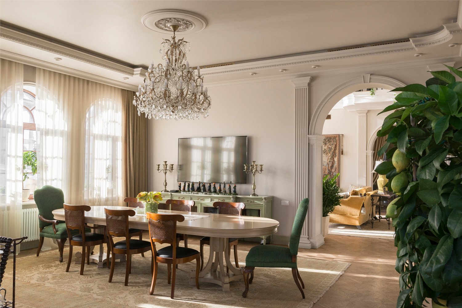 Съемка дома на Новой Риге, 1950 м². Дизайнер Анна Першхайло.