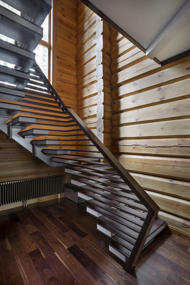 Дом под соснами