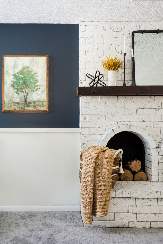 Mountain style basement photo in Minneapolis