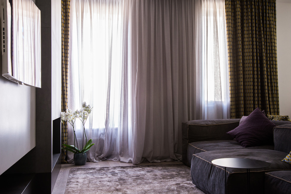 Серый кардинал