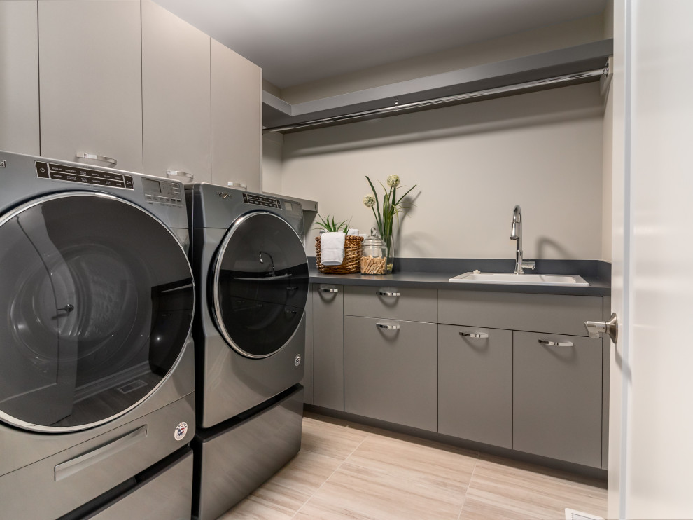 Cavalcade Tour of Homes 2020 - Laundry Room - Chicago - by King's Court ...