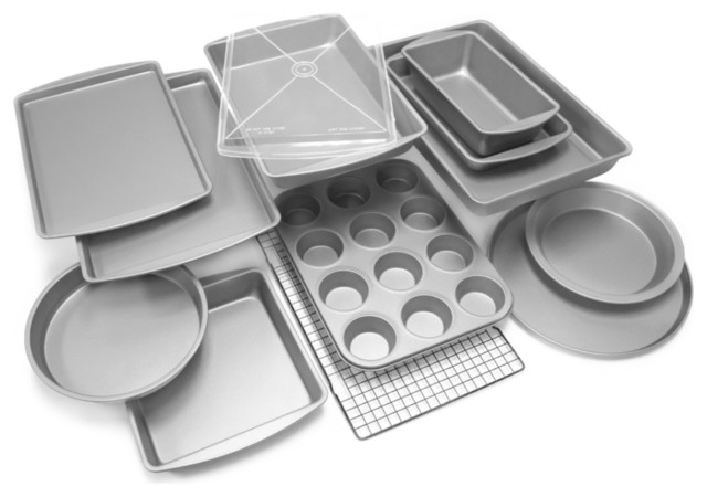 black bakeware set