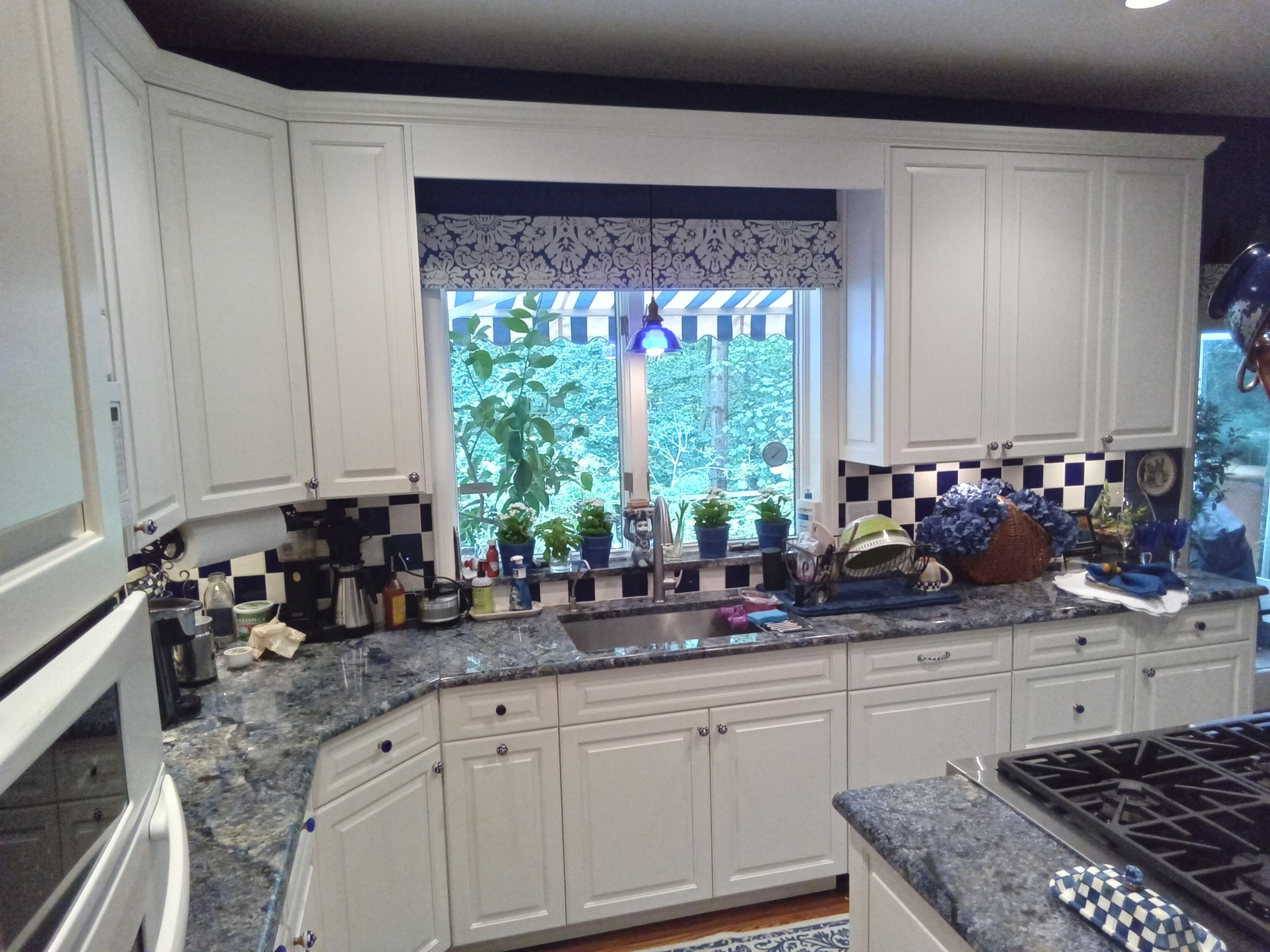 Custom Kitchen Cabinets