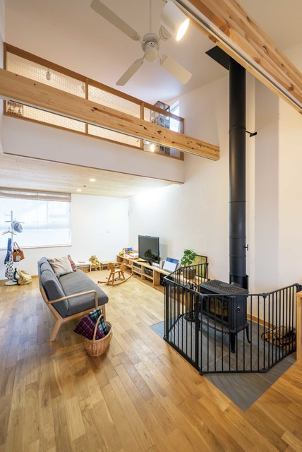 調布の家 moderno-salon