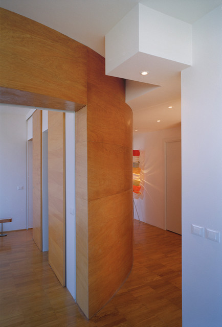 Twin flats contemporary-entre