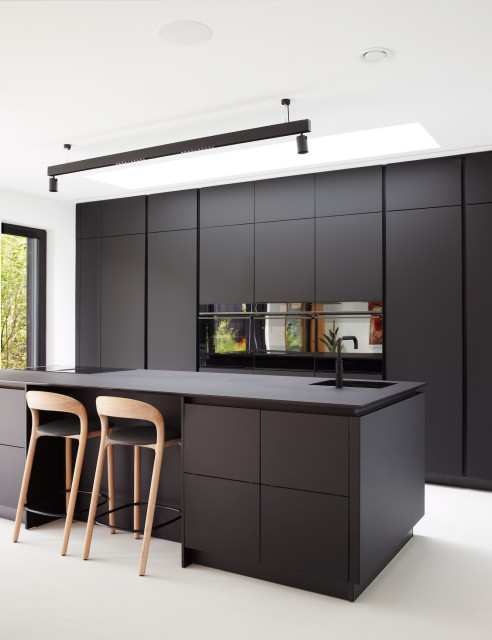 Kitchen contemporary-kitchen