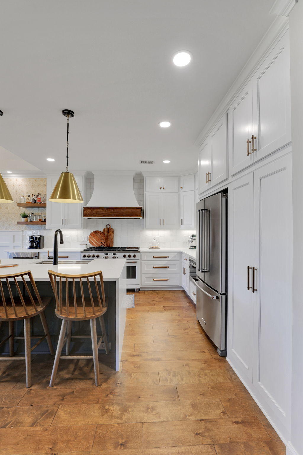 Mid Century Mom Kitchen