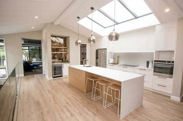 Queenwood, Hamilton Showhome modern-kitchen