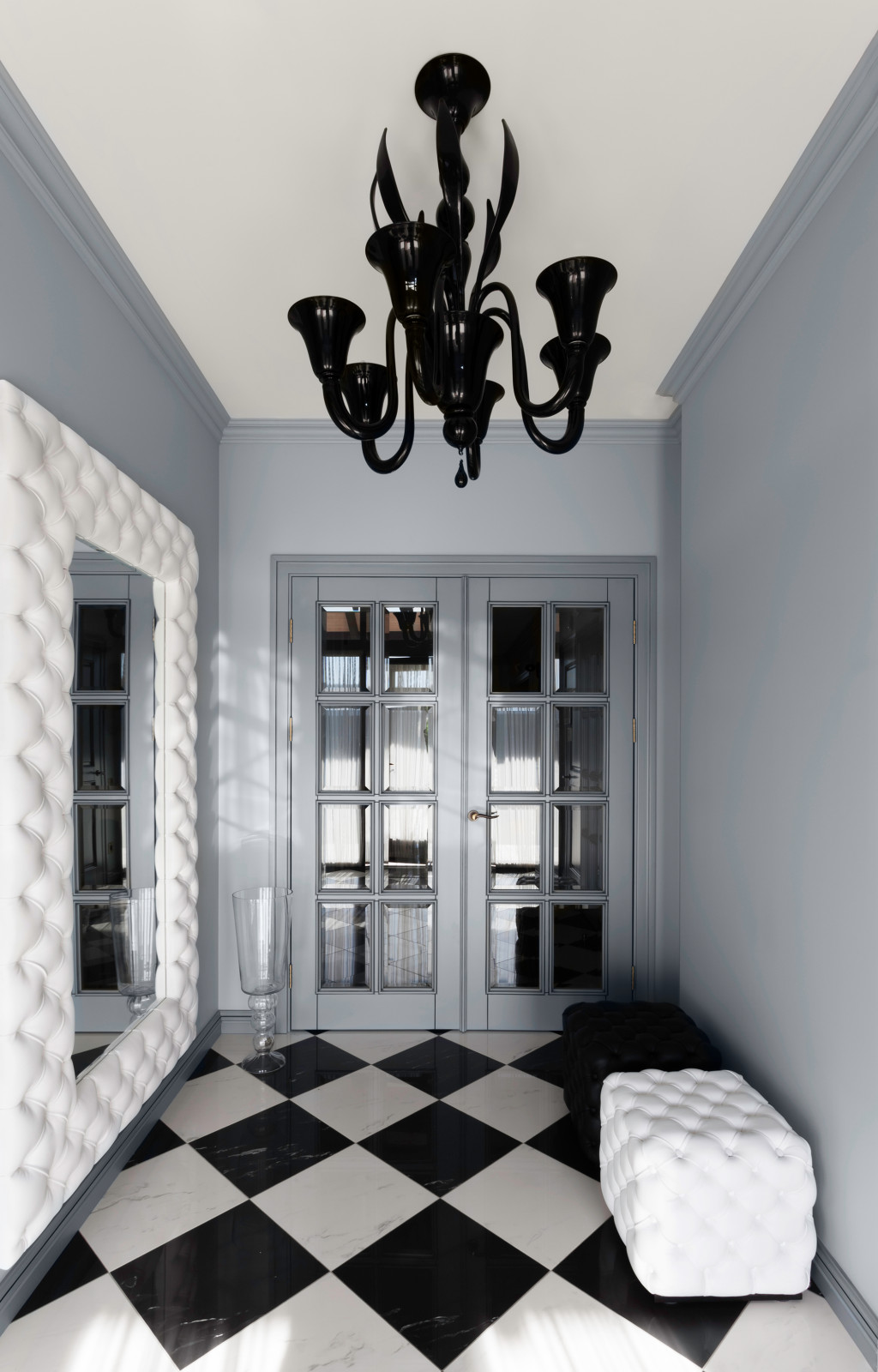 Интерьер загородного дома в классическом стиле.