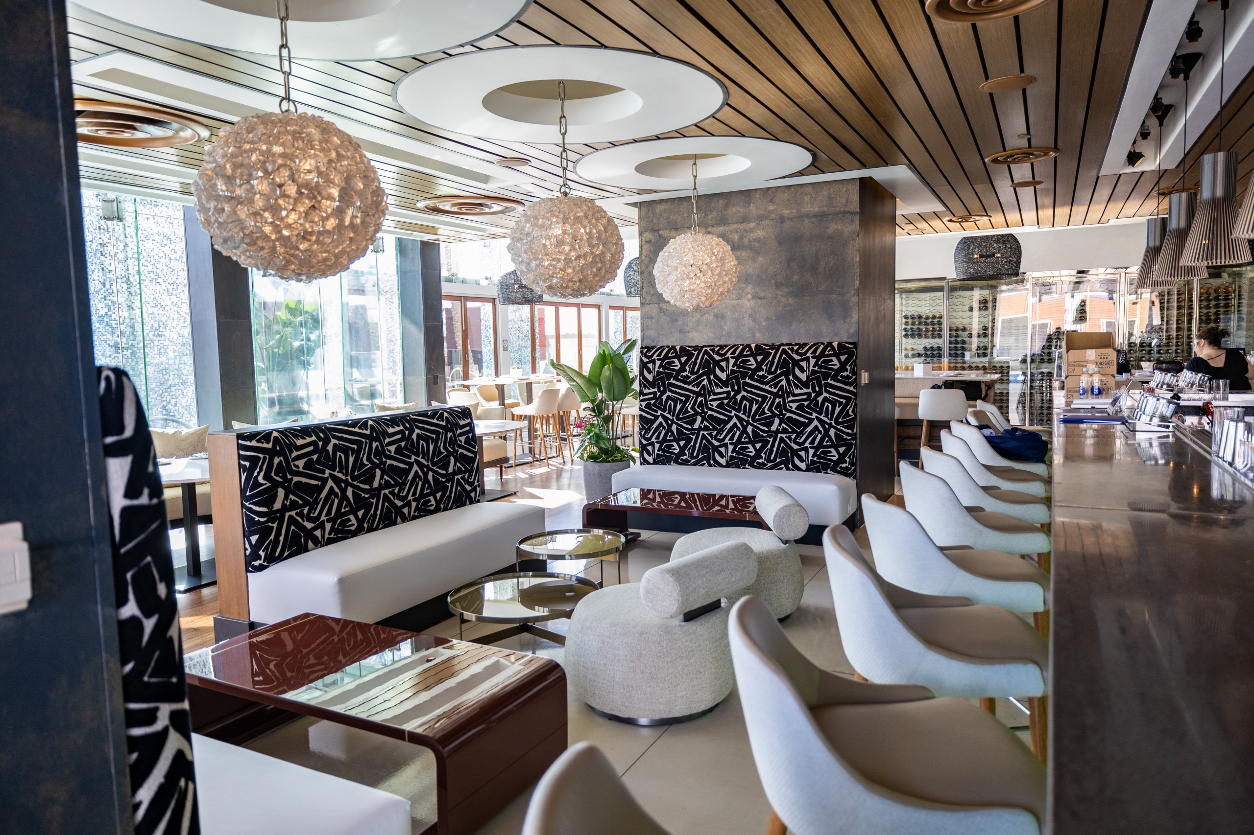 Laguna Pool House & Kitchen