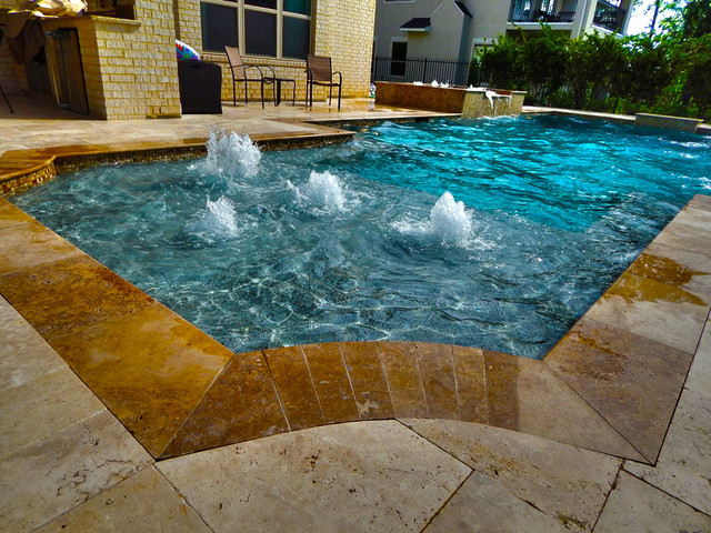 Rectangular Pool 5 with Pencil Jets and Covered Patio modern-pools