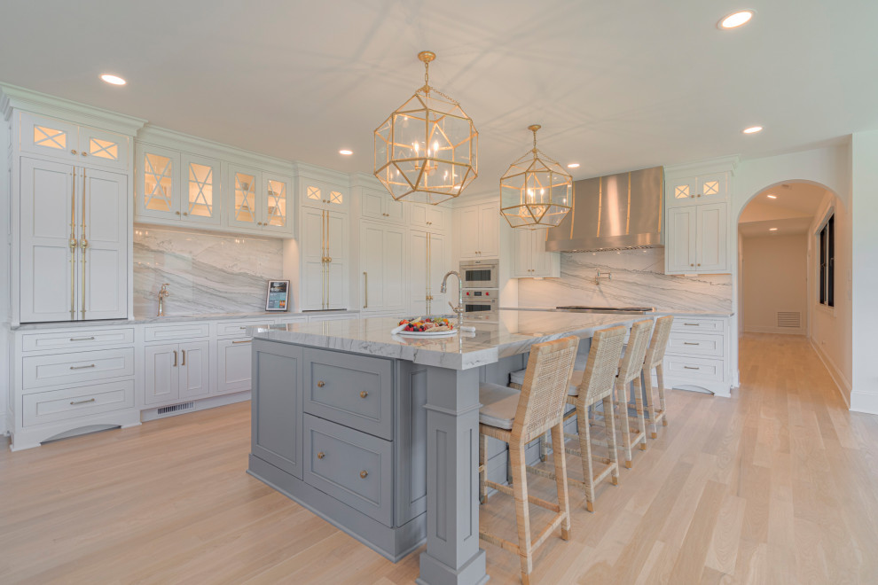 Kitchen - transitional kitchen idea