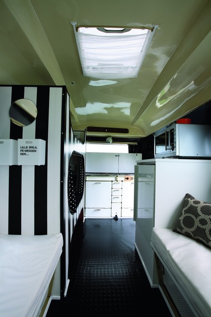 S&aring;dan indretter du en fed campingvogn mid-century-wohnzimmer