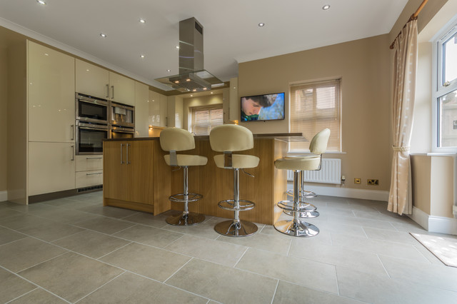 Cheshire Kitchen Installations contemporary-koek