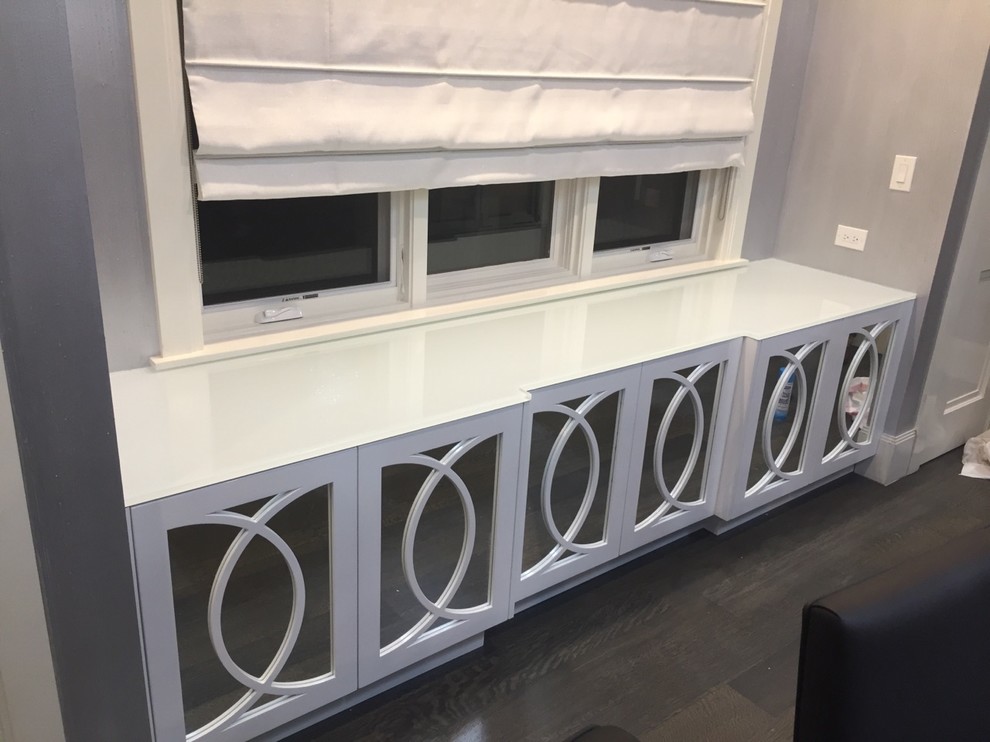 Backpainted glass table top