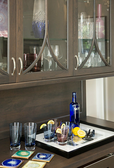 Home design - transitional home design idea in Boston