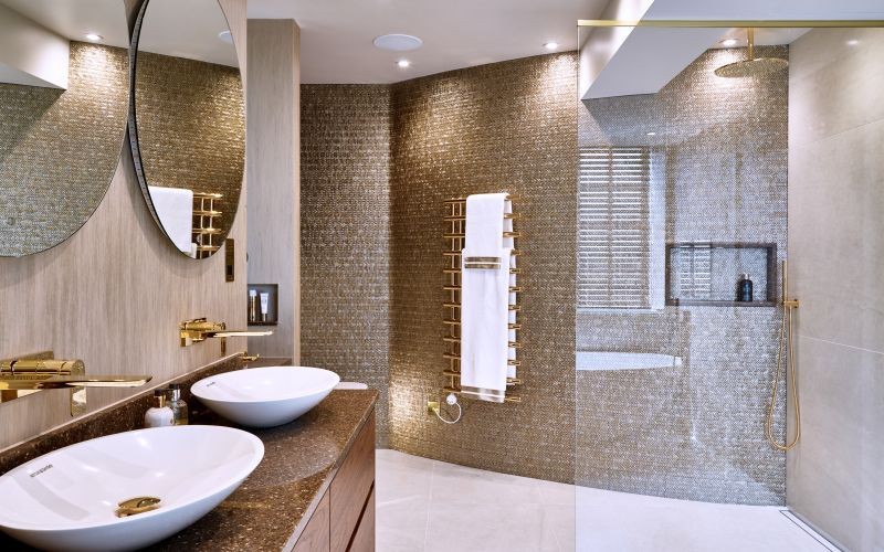 Bathroom - transitional bathroom idea