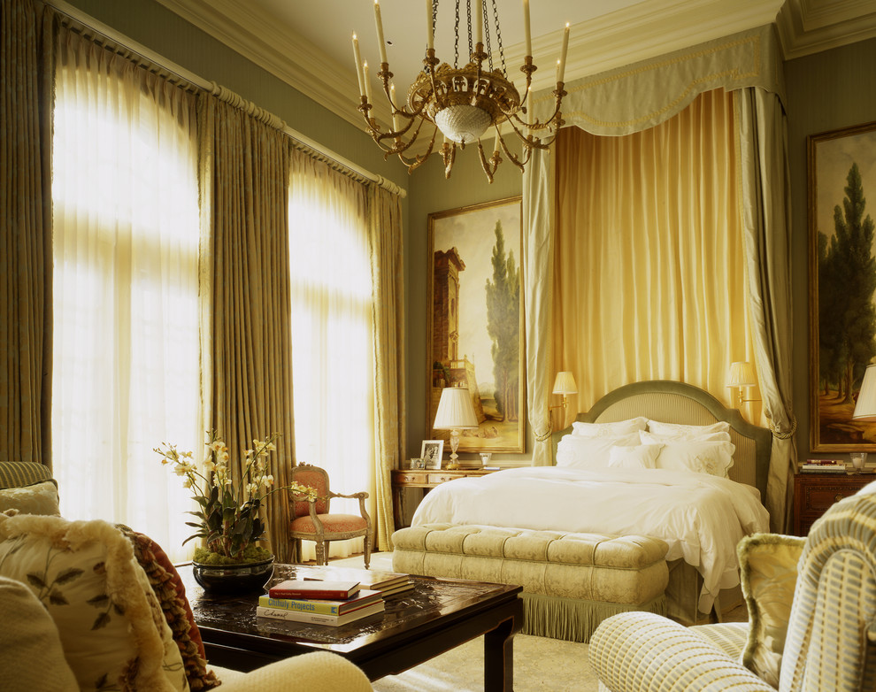 Inspiration for a traditional bedroom in San Francisco.