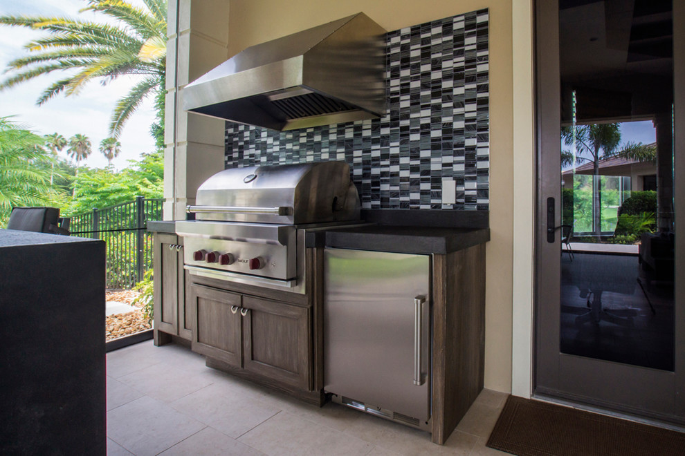 Deck - transitional deck idea in Miami
