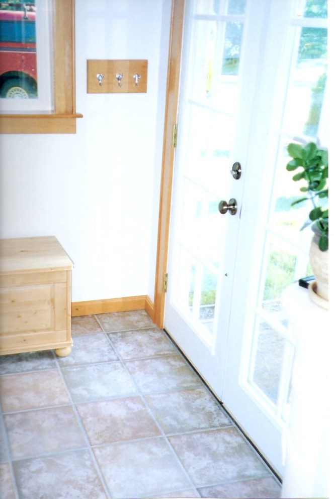 Small Room Addition Entry Way