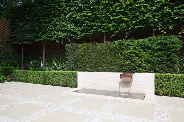 Mulberry Walk contemporary-traedgaard