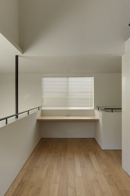 篠原町の家 modern-arbeitszimmer