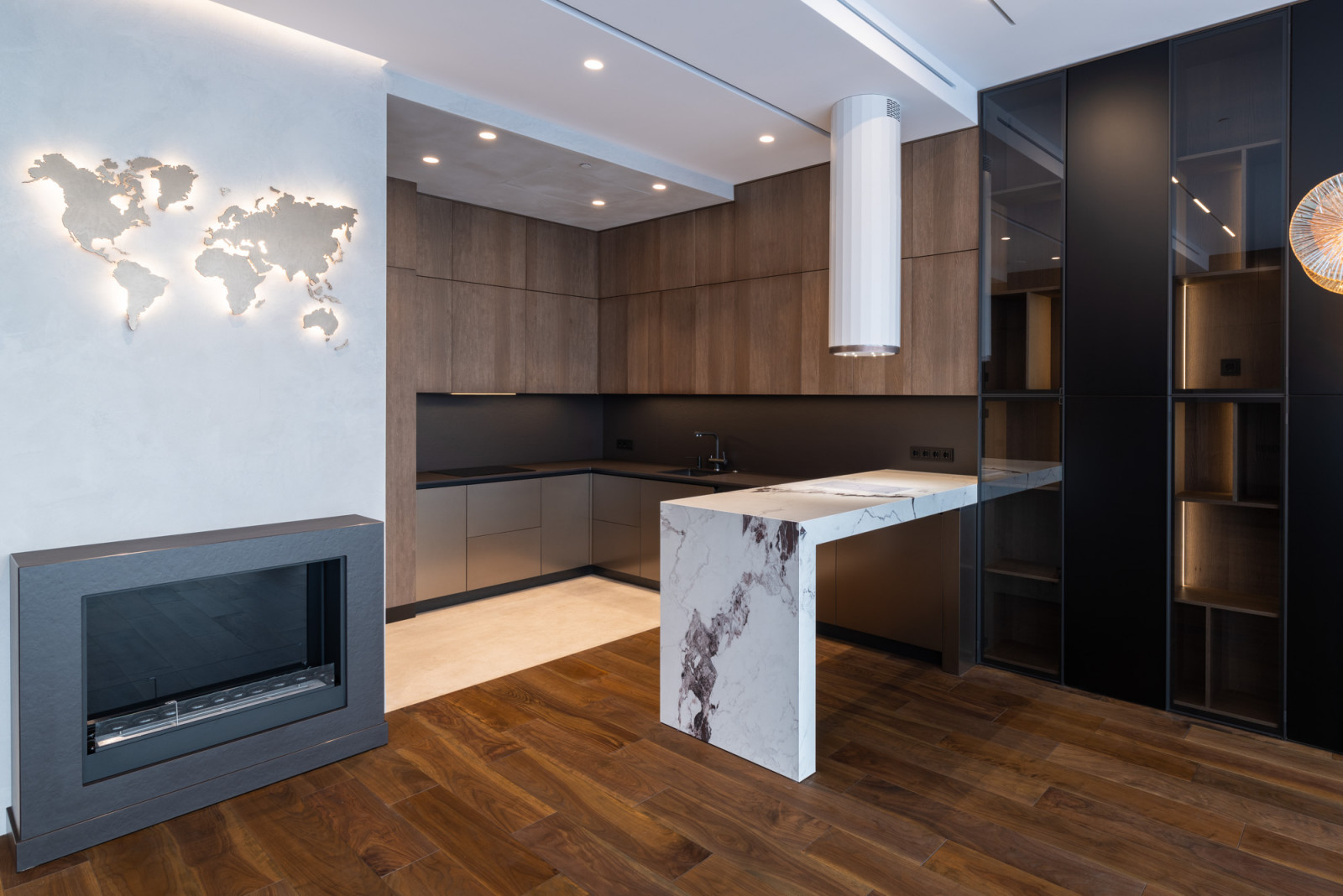 One-bedroom apartment in Skyscraper