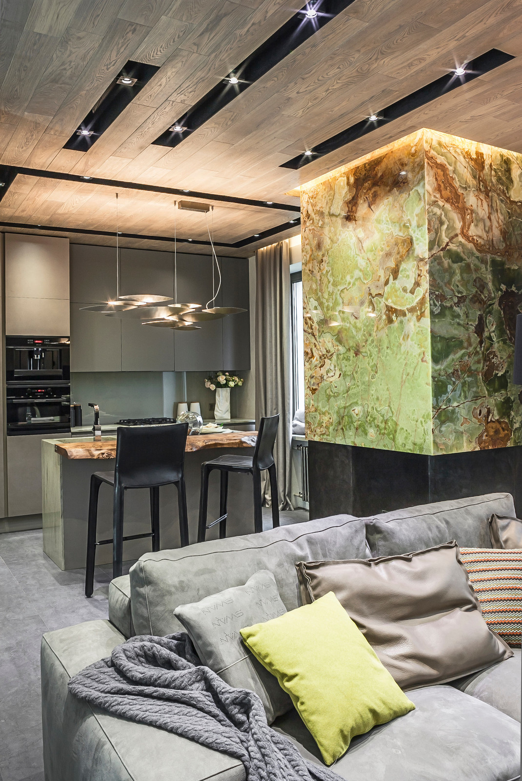 ВЛАДИМИР СТЕКЛОВ