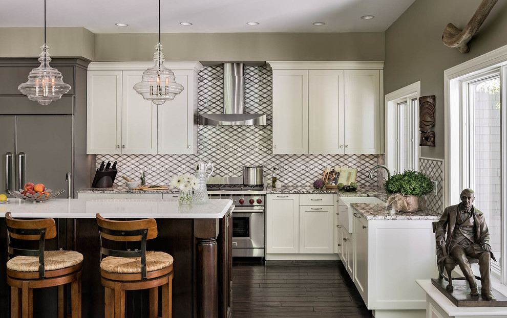 Kitchen - transitional kitchen idea in Boston