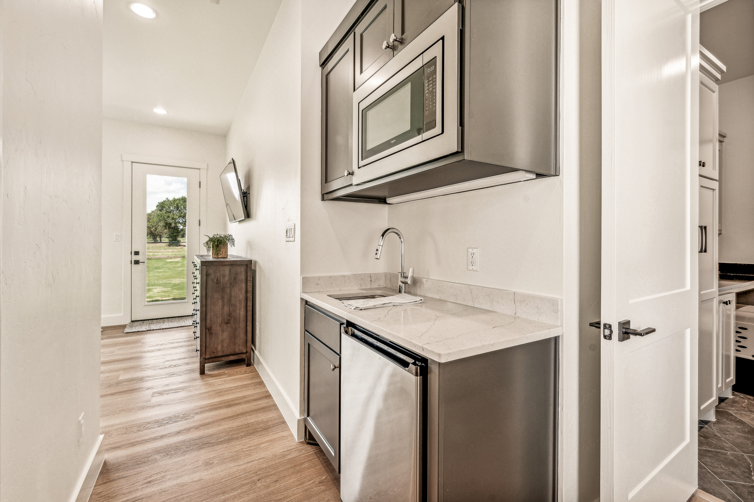 Mother-in-law or Guest Suite