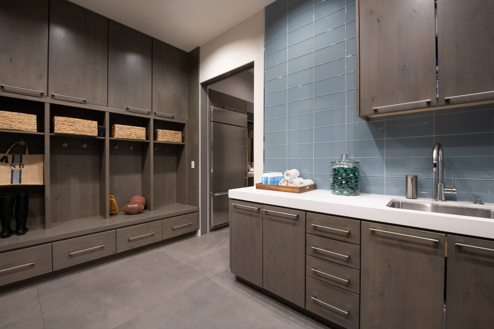 Inspiration for a modern utility room in Las Vegas.