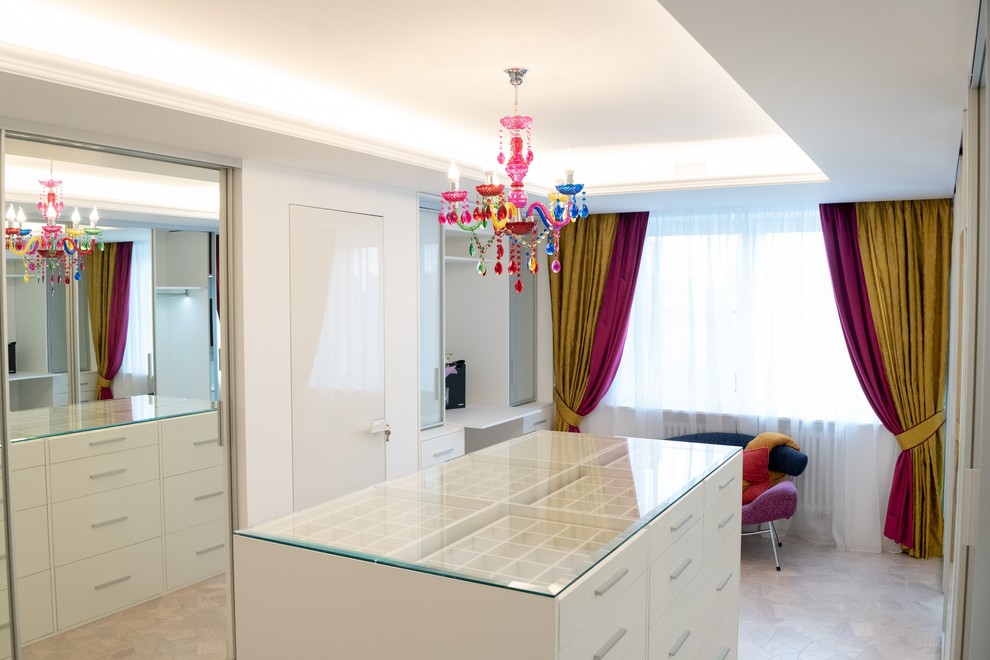 Гардеробная raumplus с комодом-островом