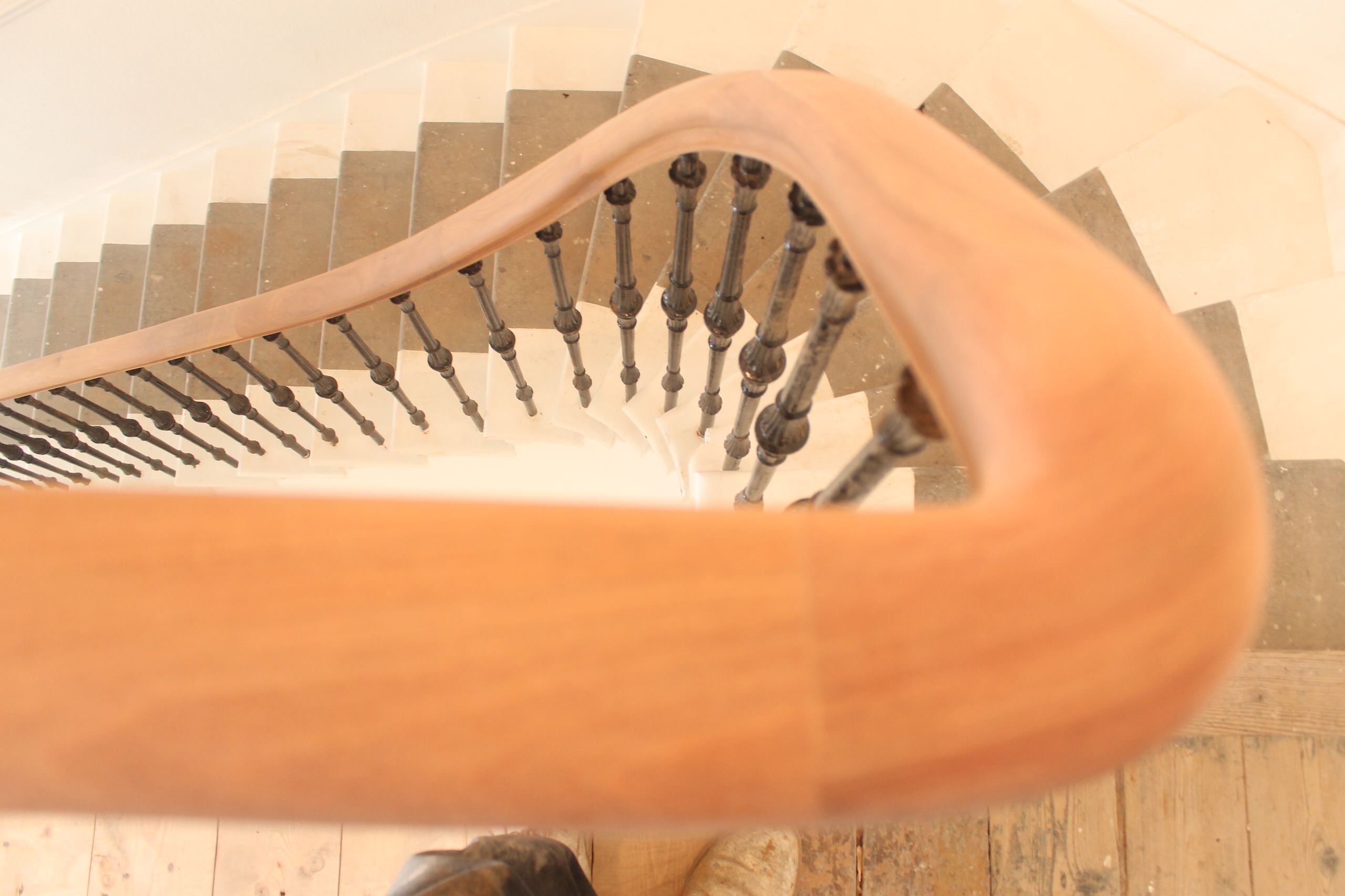 Curved handrail in Bonnington Terrace Edinburgh