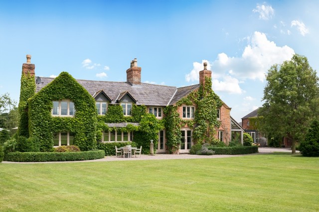 Scarlet Hall country-exterior