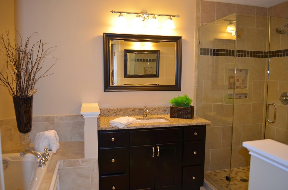 Bathroom - transitional bathroom idea