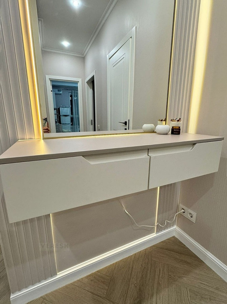 Тумбы и комоды