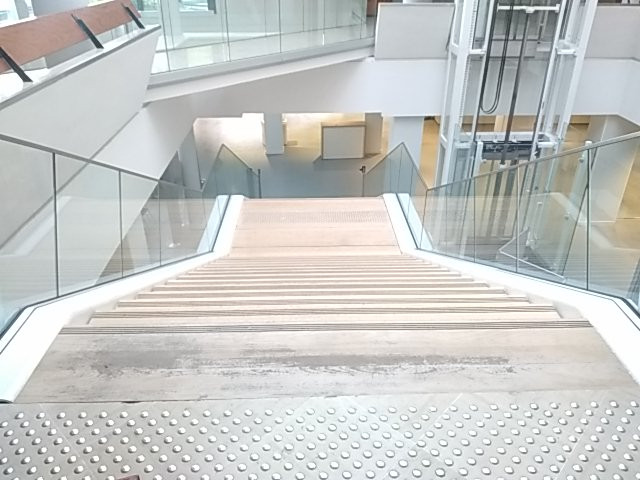 Rénovation escaliers Palais des Congrès
