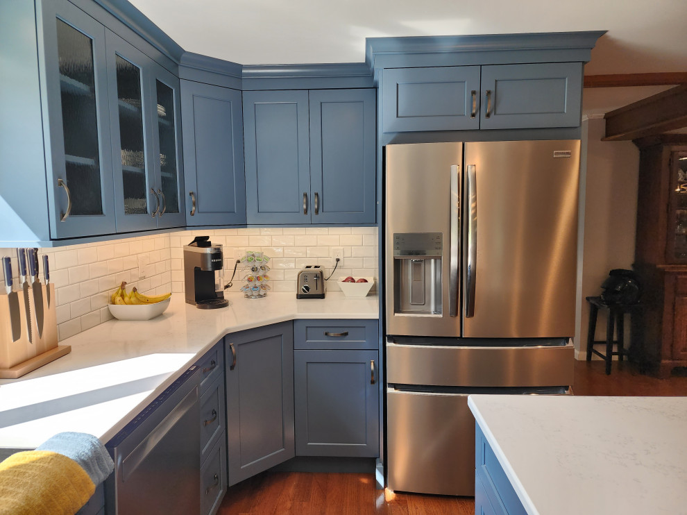 6436 - Smokey Blue Kitchen
