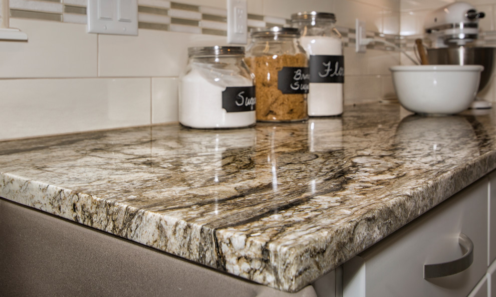 Home design - rustic home design idea in Denver