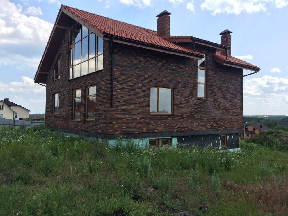 Импортный кирпич Feldhaus Klinker + Балтийская черепица Baltic Tile и Термодерев