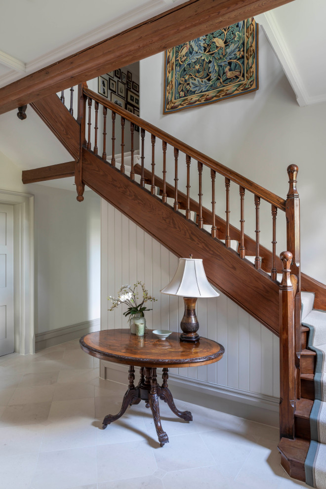 Example of a transitional staircase design in Oxfordshire