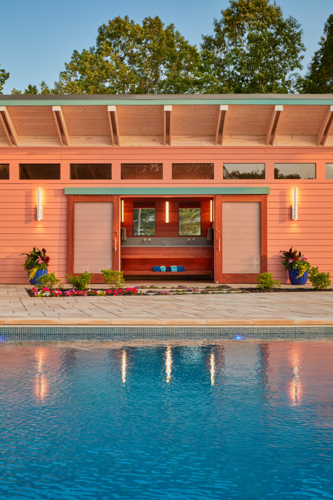 Exemple d'un petit Abris de piscine et pool houses arrière moderne.