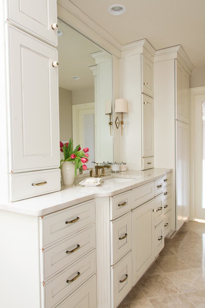 Inspiration for a transitional home design remodel in DC Metro